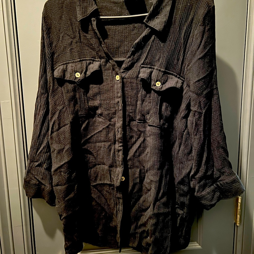 3/4 sleeve button-down